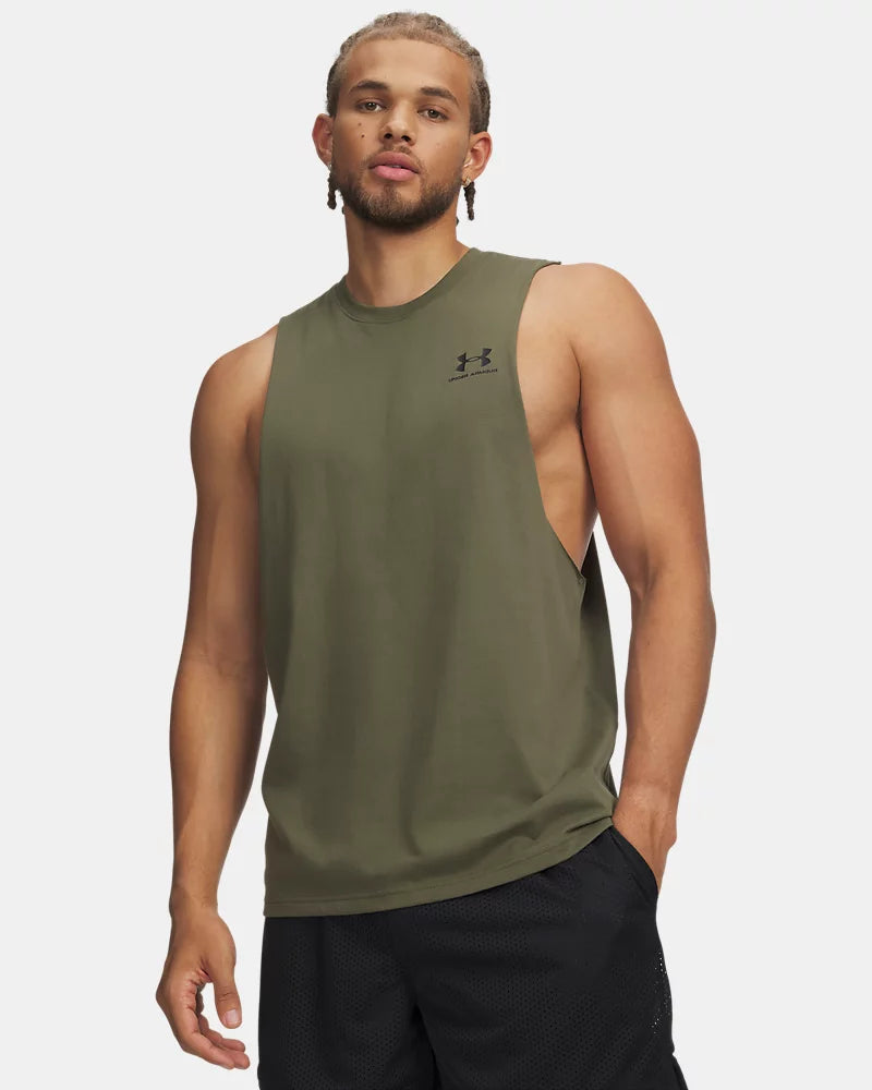 UA Logo à gauche de la poitrine
Camisole pour hommes