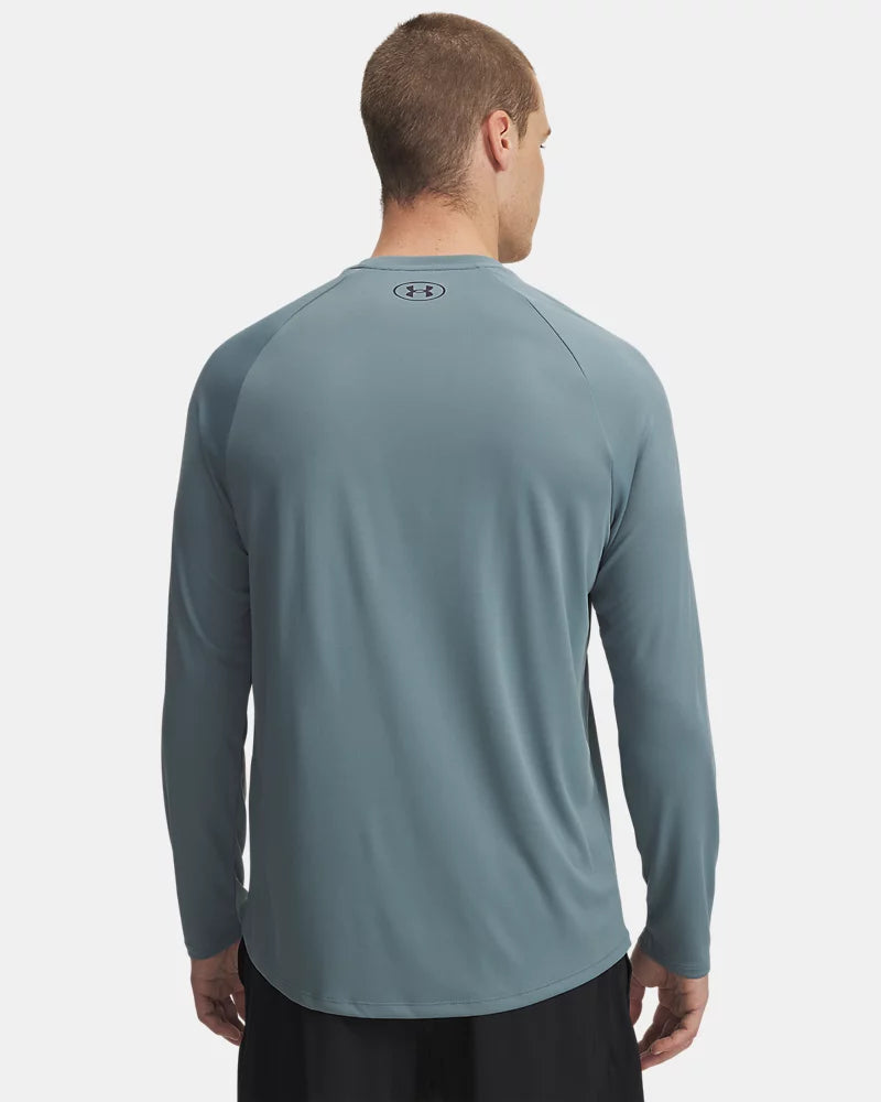 UA Tech™
Haut à manches longues pour hommes